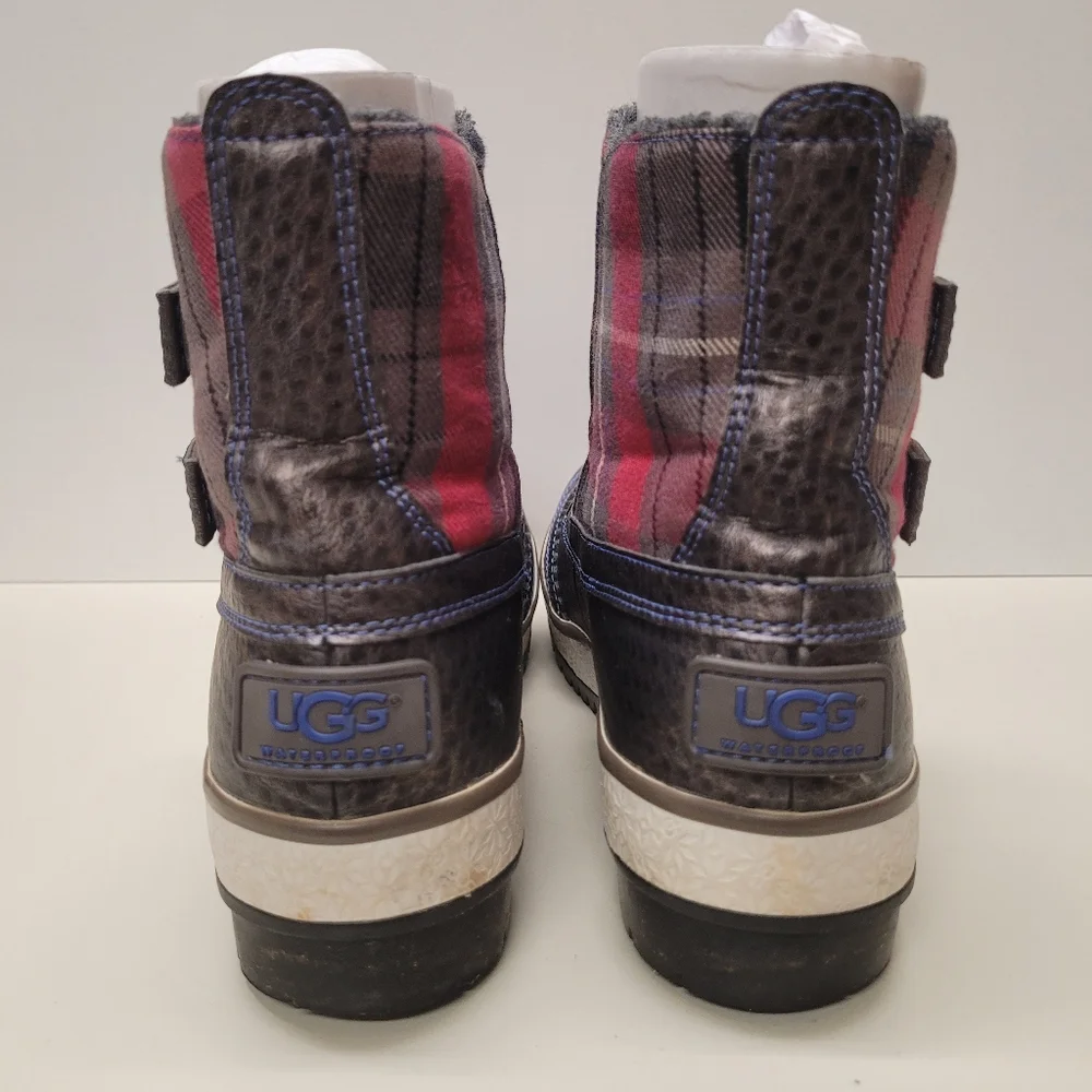 💖HOST PICK💖 UGG Marrais Waterproof Boots - Picture 7 of 12